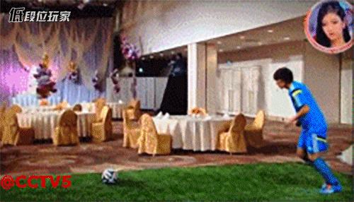 fifa和实况足球哪个更好用,fifa和实况足球的进化史