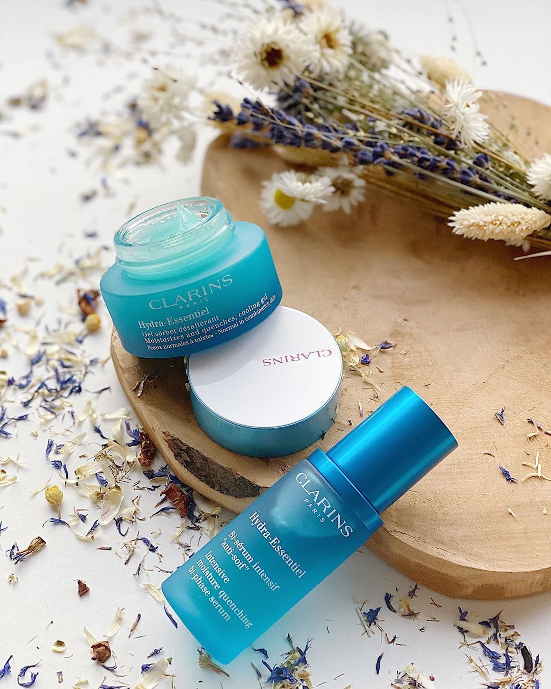 别再浪费钱买护肤品,别再浪费时间了好好赚钱