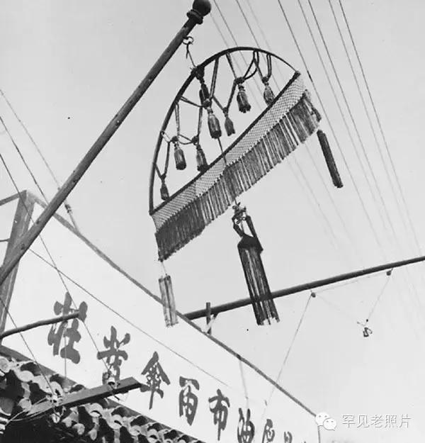 90年代商铺店招,中国古老店铺招牌被取代