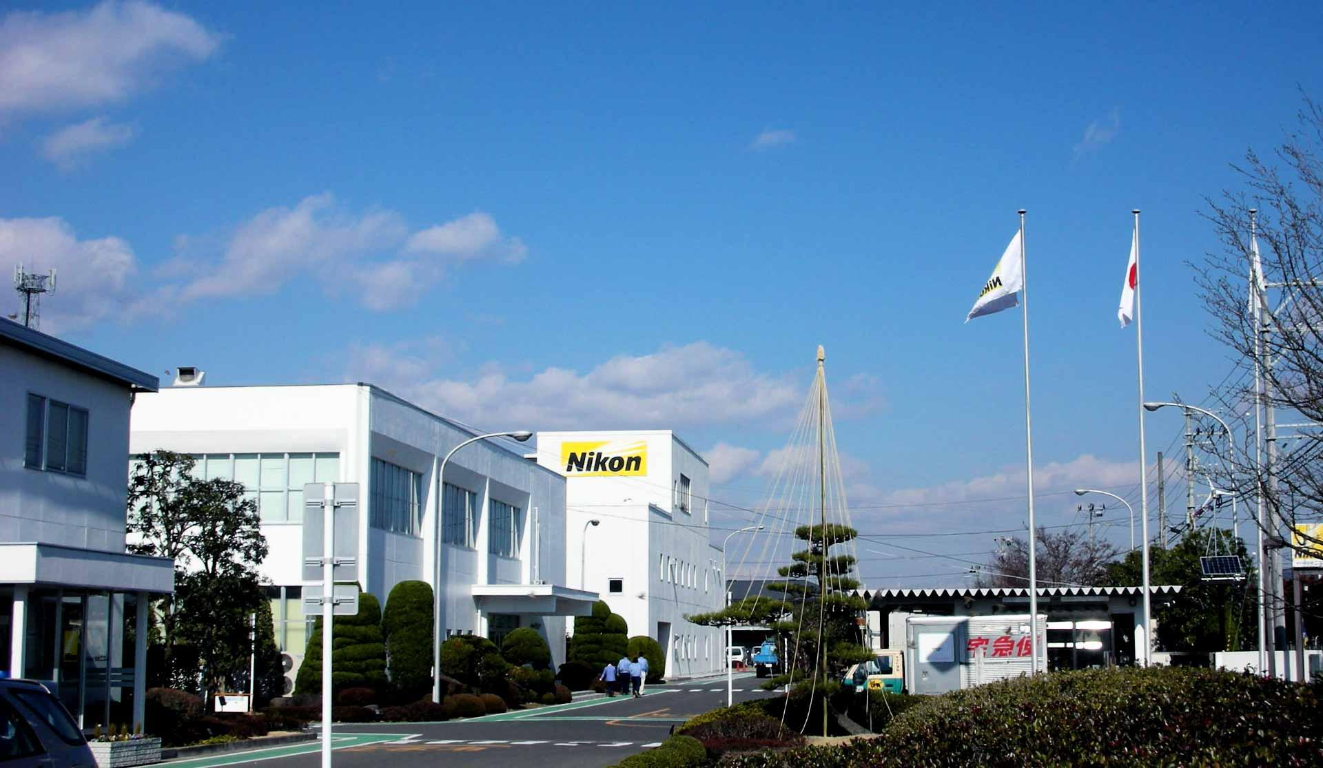 日本尼康发展现状 (尼康最惨的一次销量)