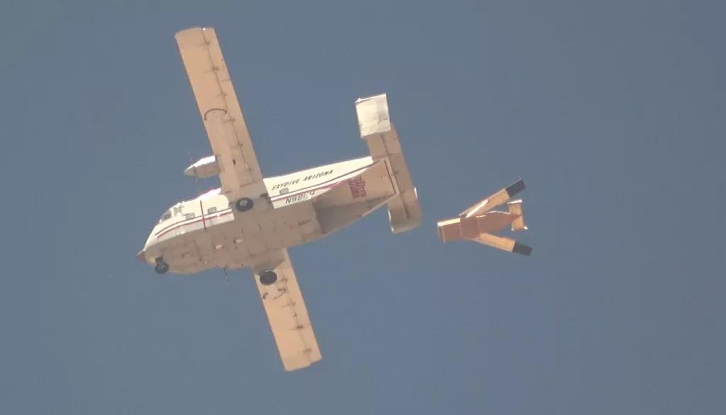 中国军事蜂群无人机,无人军用无人机