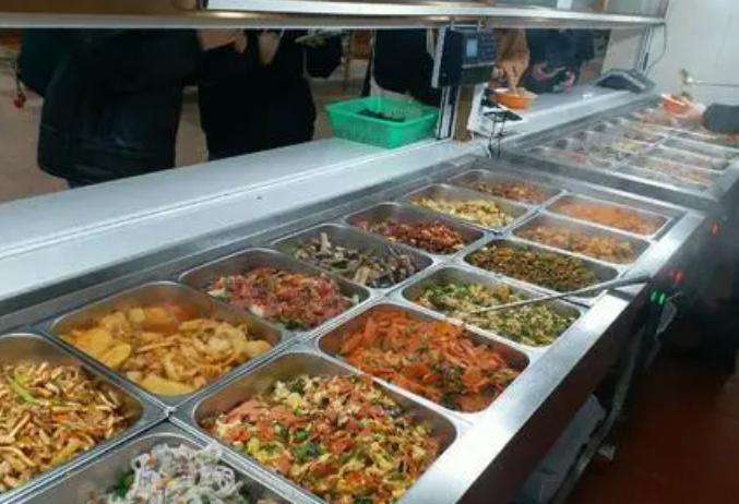 食堂阿姨为什么不愿意把饭倒掉,为什么食堂阿姨宁愿把饭菜倒掉