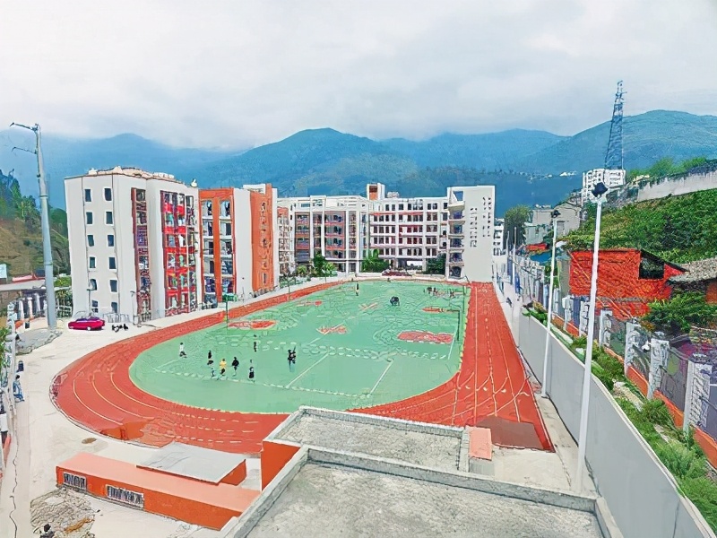 凉山州教育高质量发展实施方案,凉山教育扶贫视频