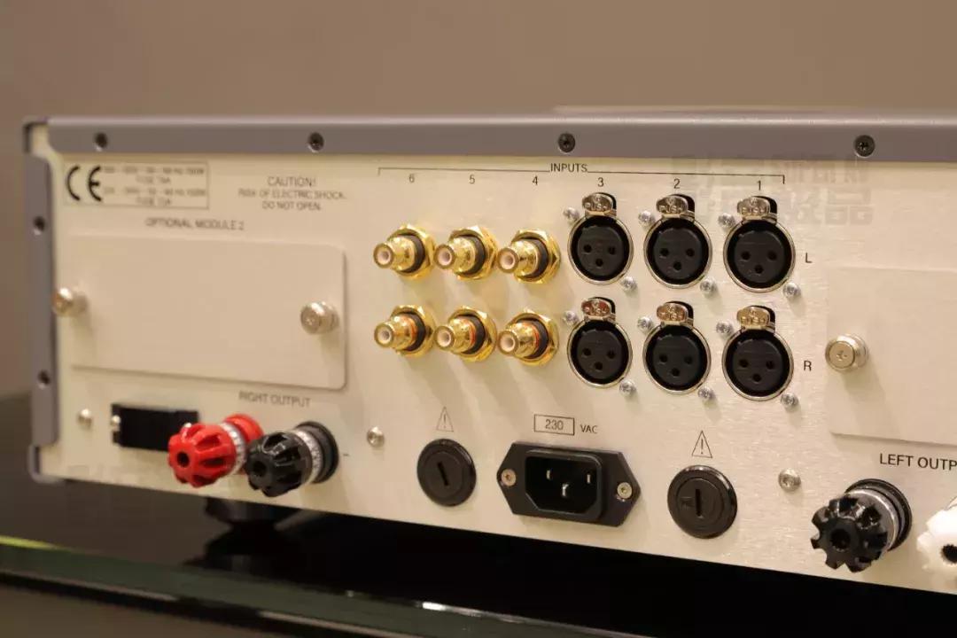 玩乐当下，触摸未来ViolaAudioChorale合并式放大器