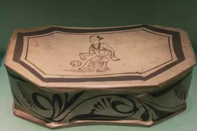 古代经典瓷枕,一枕清凉入梦来阅读