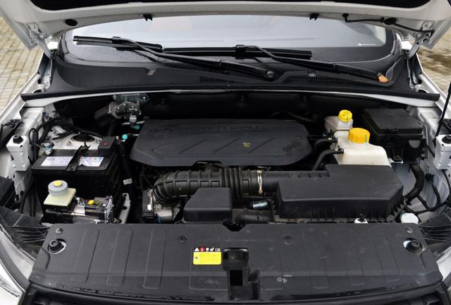 五菱宏光国六a和b的区别,国六标准的五菱宏光v