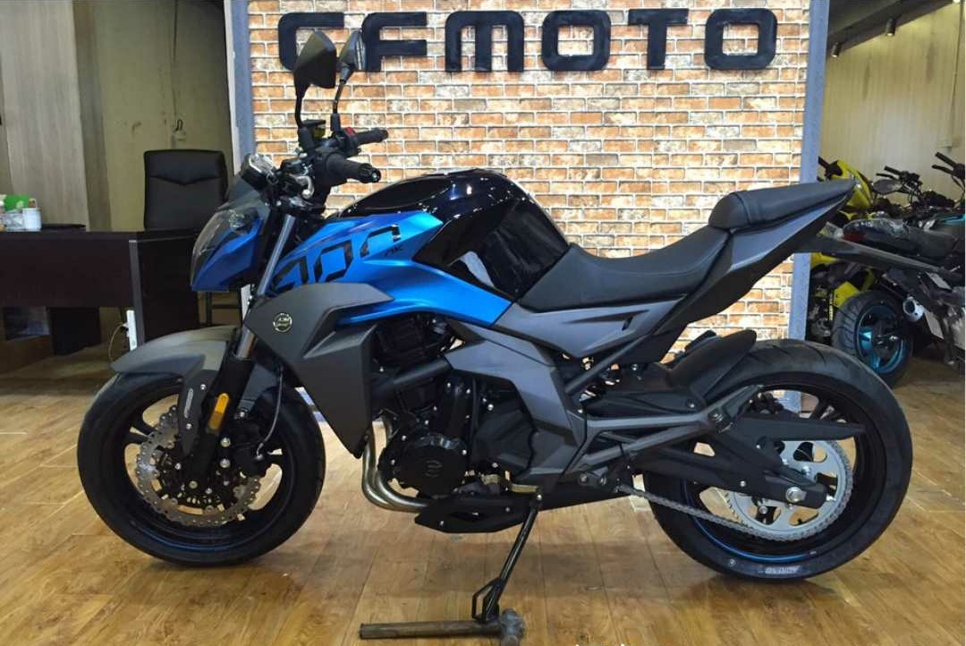 春风400街车测评报告,国产街车春风400nk缺点