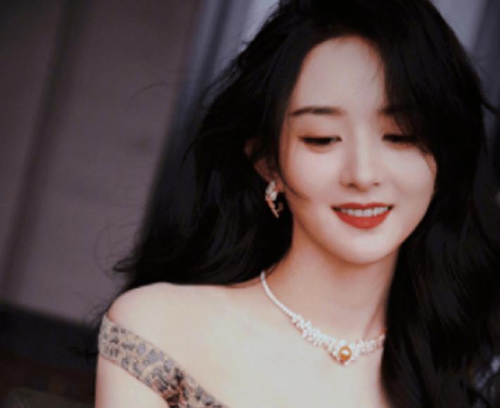 换发型就从齐刘海开始吧,大脸齐刘海太丑怎么改造