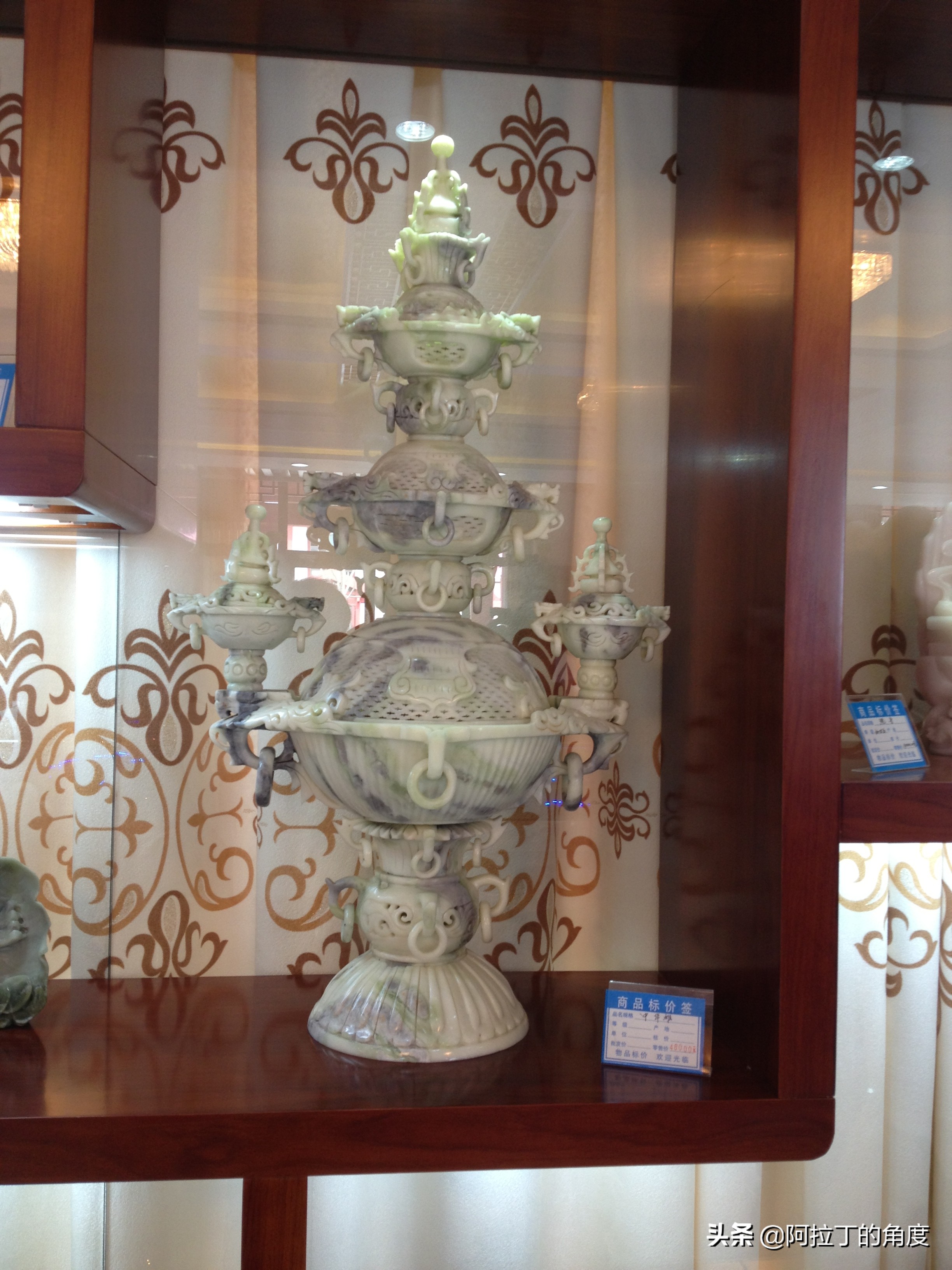 祁连山彩玉是玉吗,祁连山大峡谷彩玉