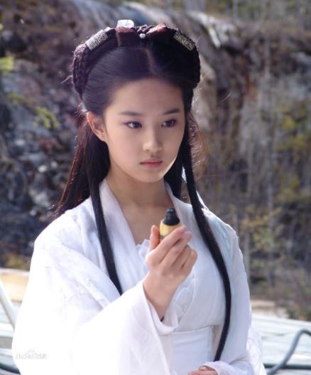 97天龙八部和03天龙八部,97版天龙八部和03版哪个好