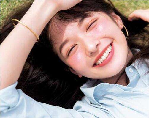 姬芮控油底妆,清爽一夏晚间控油护肤