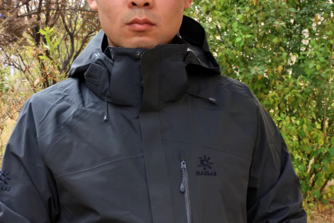 性价比最高的户外冲锋衣,户外防风薄款冲锋衣凯乐石