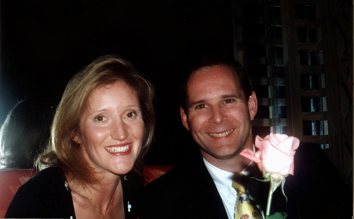 英国王室最毒女助理!抢公爵夫人情人,钓富豪不成刺喉泄愤