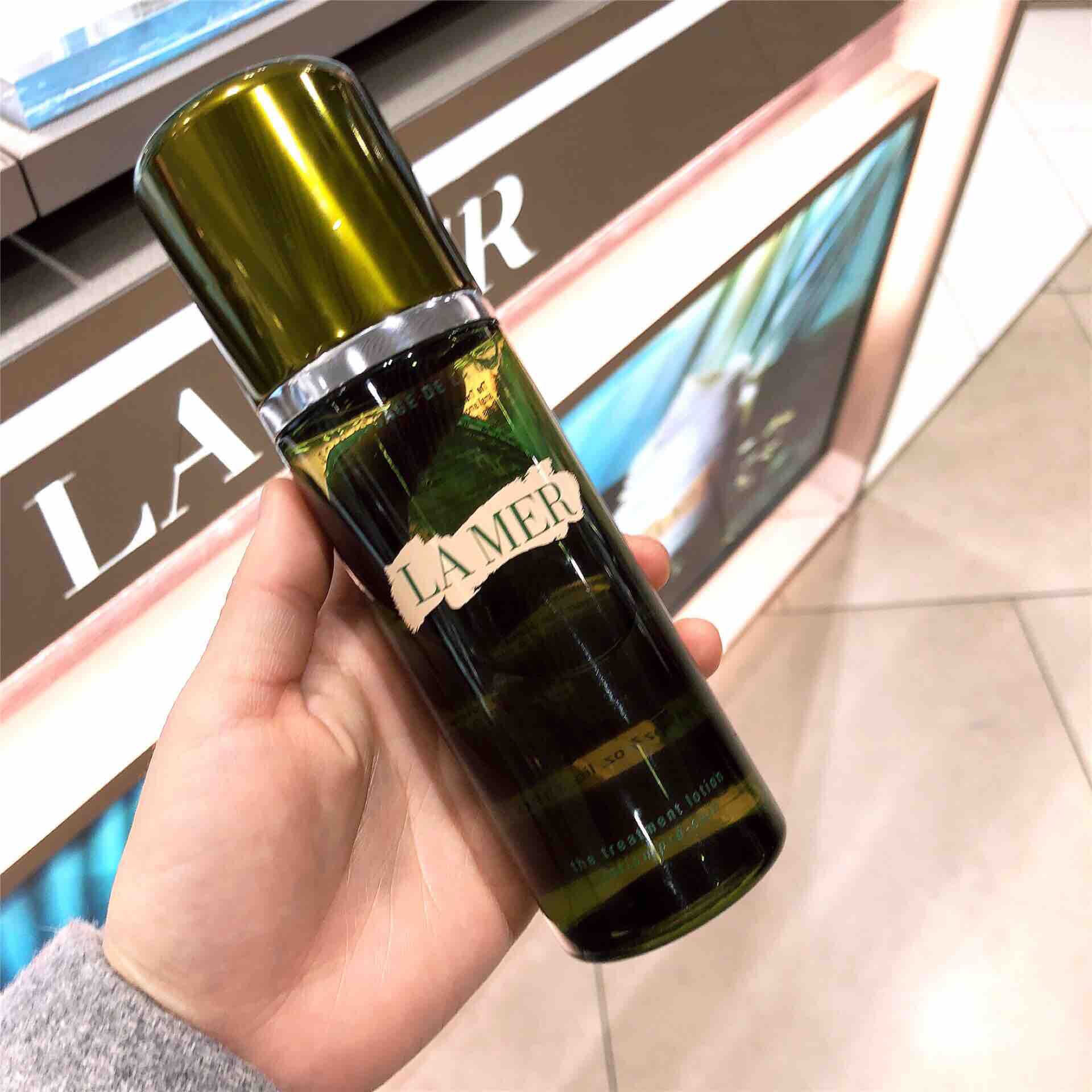 盘点五款爆红精华你该买哪个,女生必买的5款精华