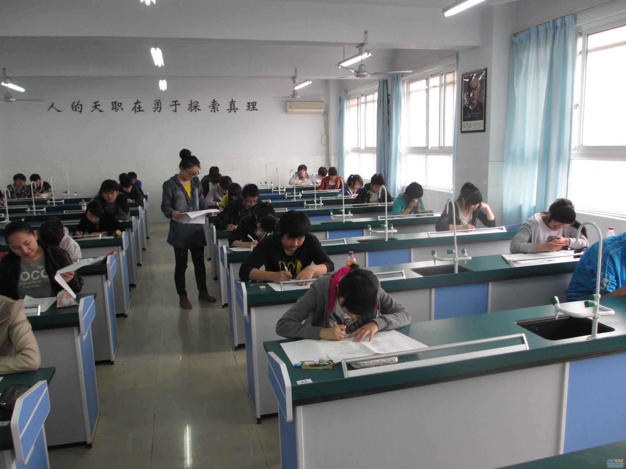 中考考试用修正带的后果,中考用修正带扣分吗