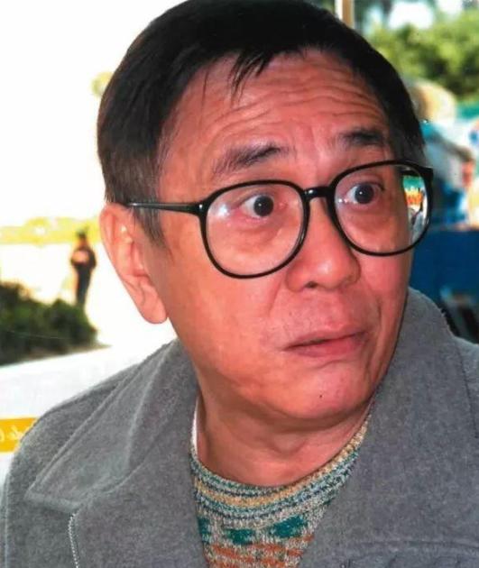 他最穷时全身上下只剩9块钱,坦承前辈的两个提醒,改变了他的一生