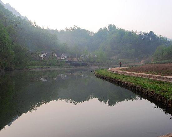 西泰山是什么样的,西泰山为啥叫西泰山