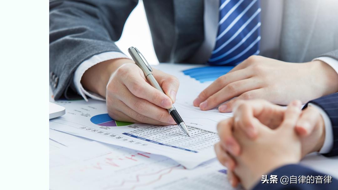 强势吐槽:这PPT是什么阴间色?整点阳间的活