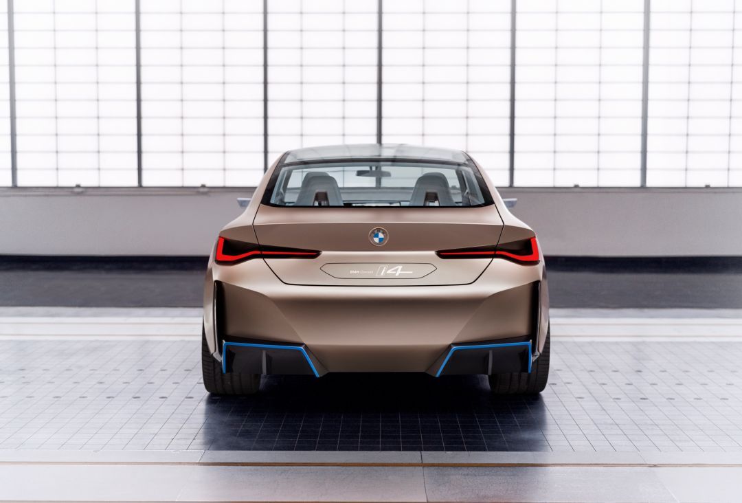 宝马i4vs特斯拉,宝马i4智能驾驶对比特斯拉