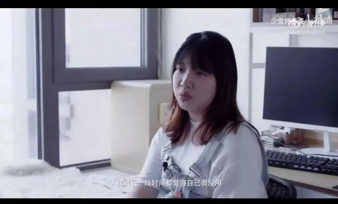 把管子插进胃,14岁女孩一天催吐5次:孩子,别再作践自己