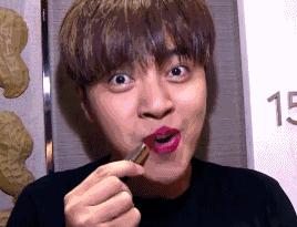 杨紫的嘴巴整过吗,杨紫的嘴巴怎么跟以前不一样了