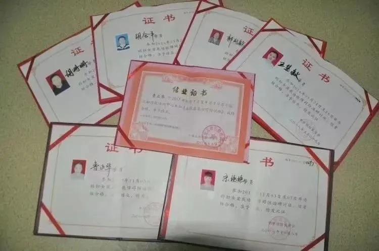 抗疫情三八女神节,关爱女性健康三八节武汉