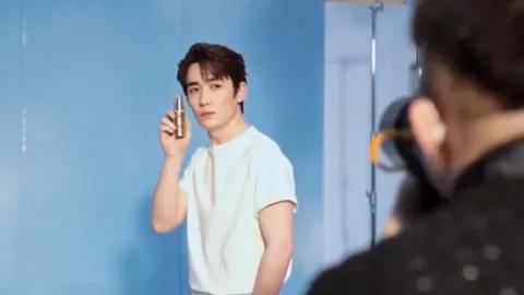 防晒霜推荐学生uv,防晒霜的spf值应该怎么选