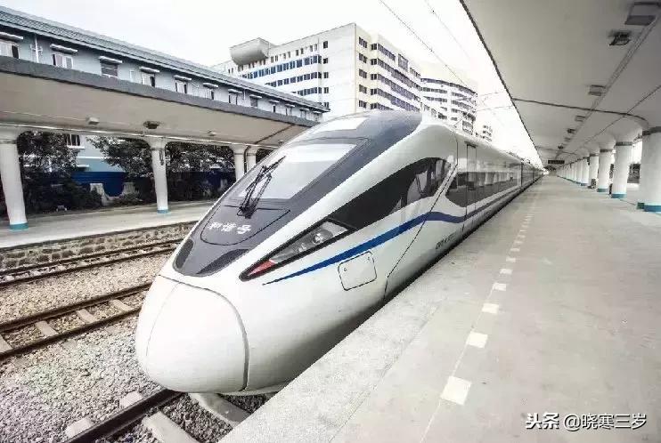 广深的潮汕吃货们开心了，官网已上线汕头站1月5号动车票信息