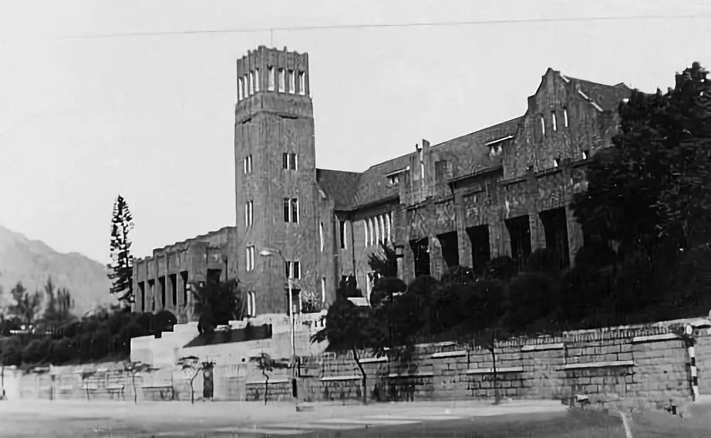 章小蕙破产的原因,章小蕙和钟镇涛现况有联系吗