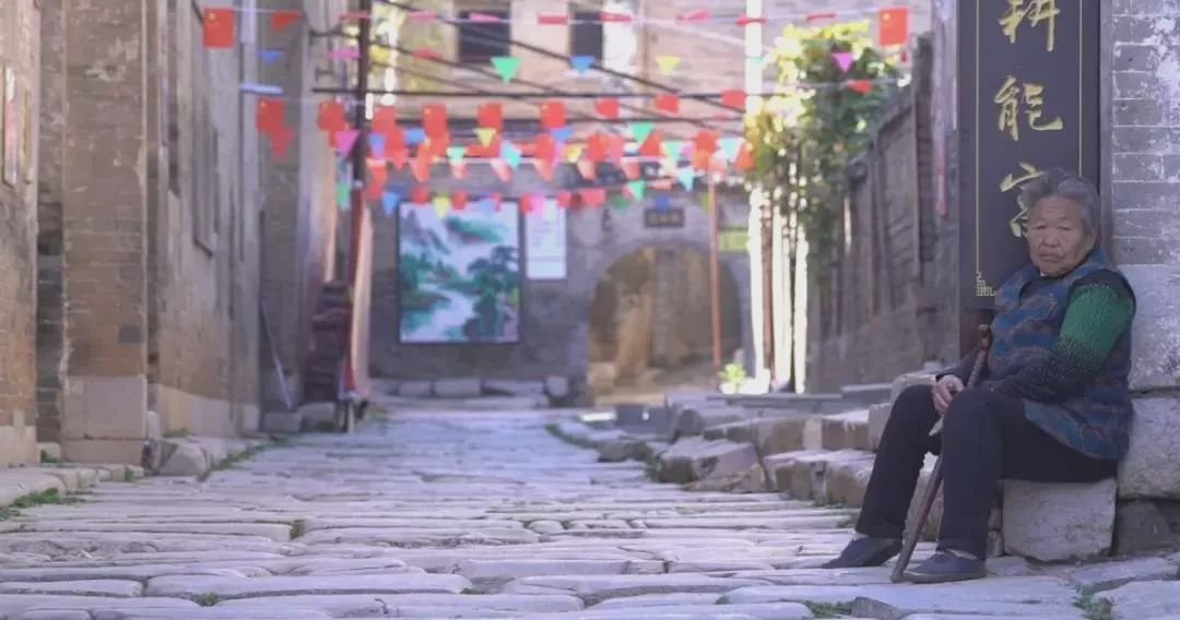 椤圭洰涓撳璇勫鐐硅瘎璇濇湳,椤圭洰璺紨涓撳鐐硅瘎瑕佺偣