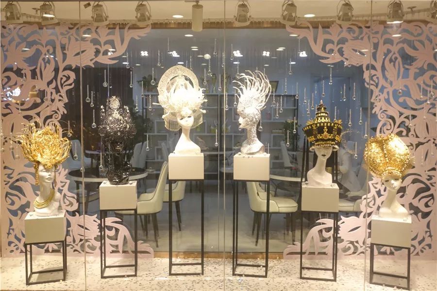 如何选一个靠谱的化妆培训机构,一篇文章带你认识在线课堂