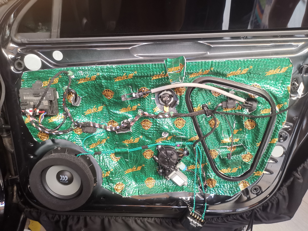 大众迈腾汽车音响隔音改装,大众迈腾加强了吗