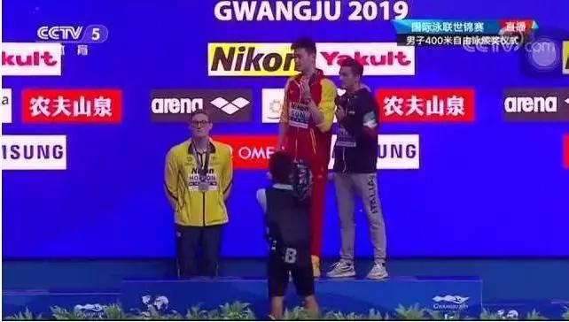 霍顿退役事件完整版,霍顿之死