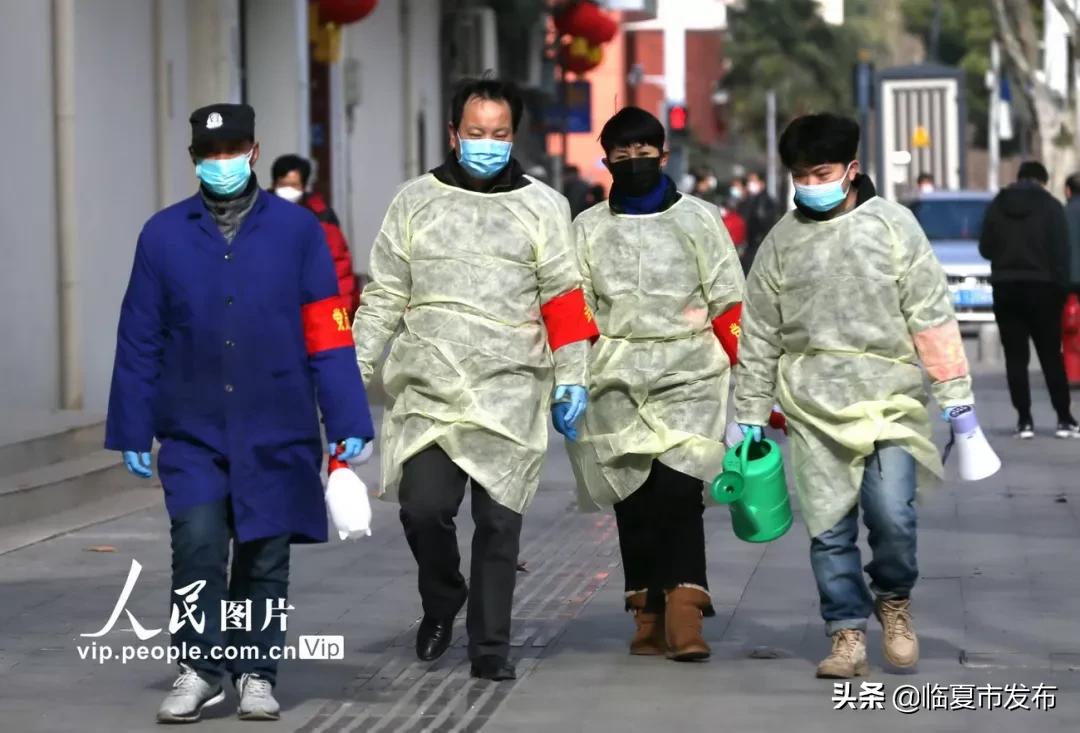 战疫二十四小时纪录片感悟,战疫最让人震撼和感动的瞬间