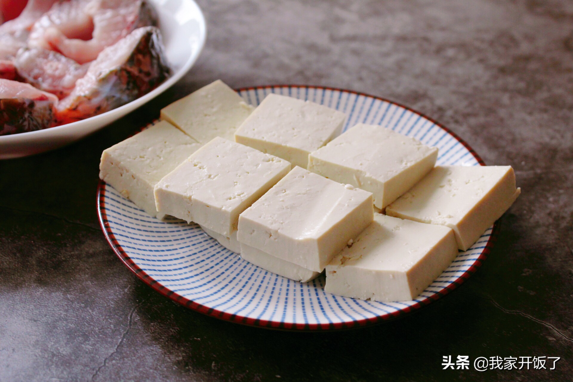 鱼炖豆腐怎样炖才好吃,鱼炖豆腐怎么做最好吃