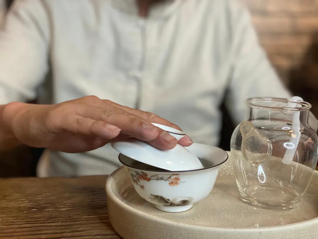 “云茶云水思故乡”，这个中秋分享你与茶的故事，我定奉上好茶等你来