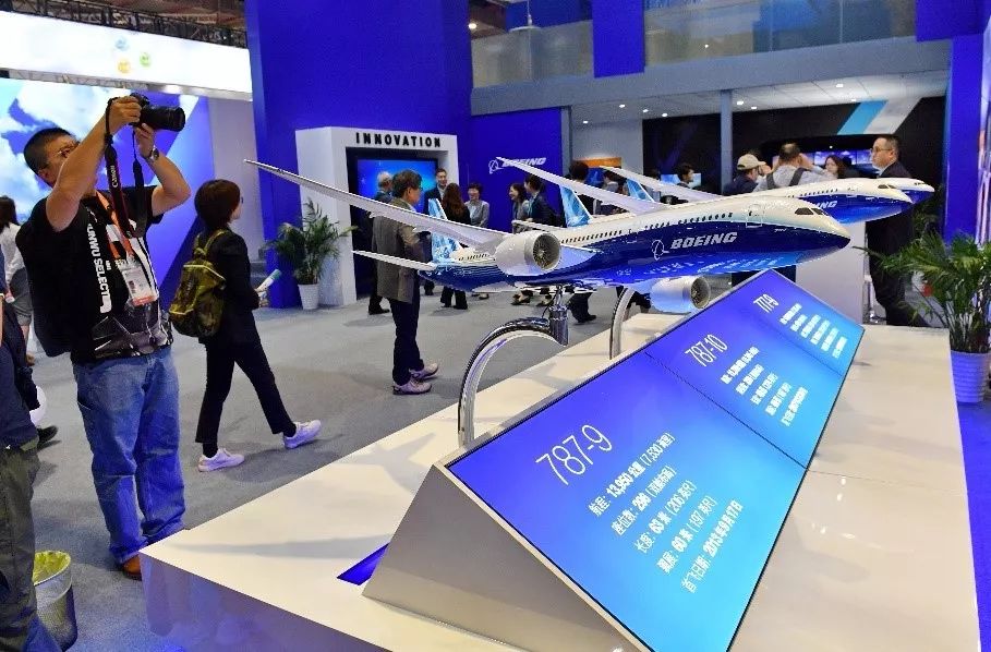 进博会光影展示,新版进博会光影秀