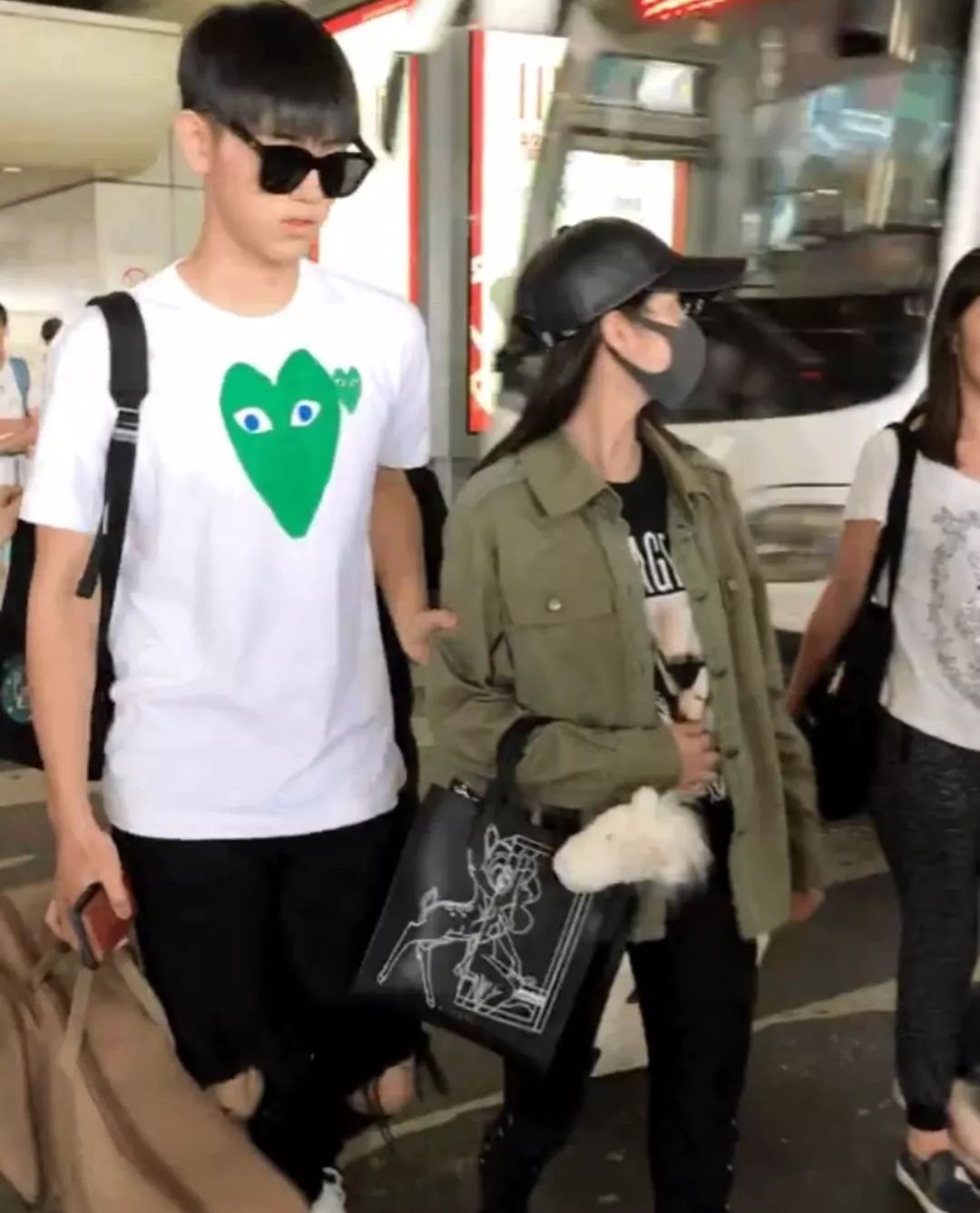 扒叔大爆料郭碧婷,文咏珊陈飞宇