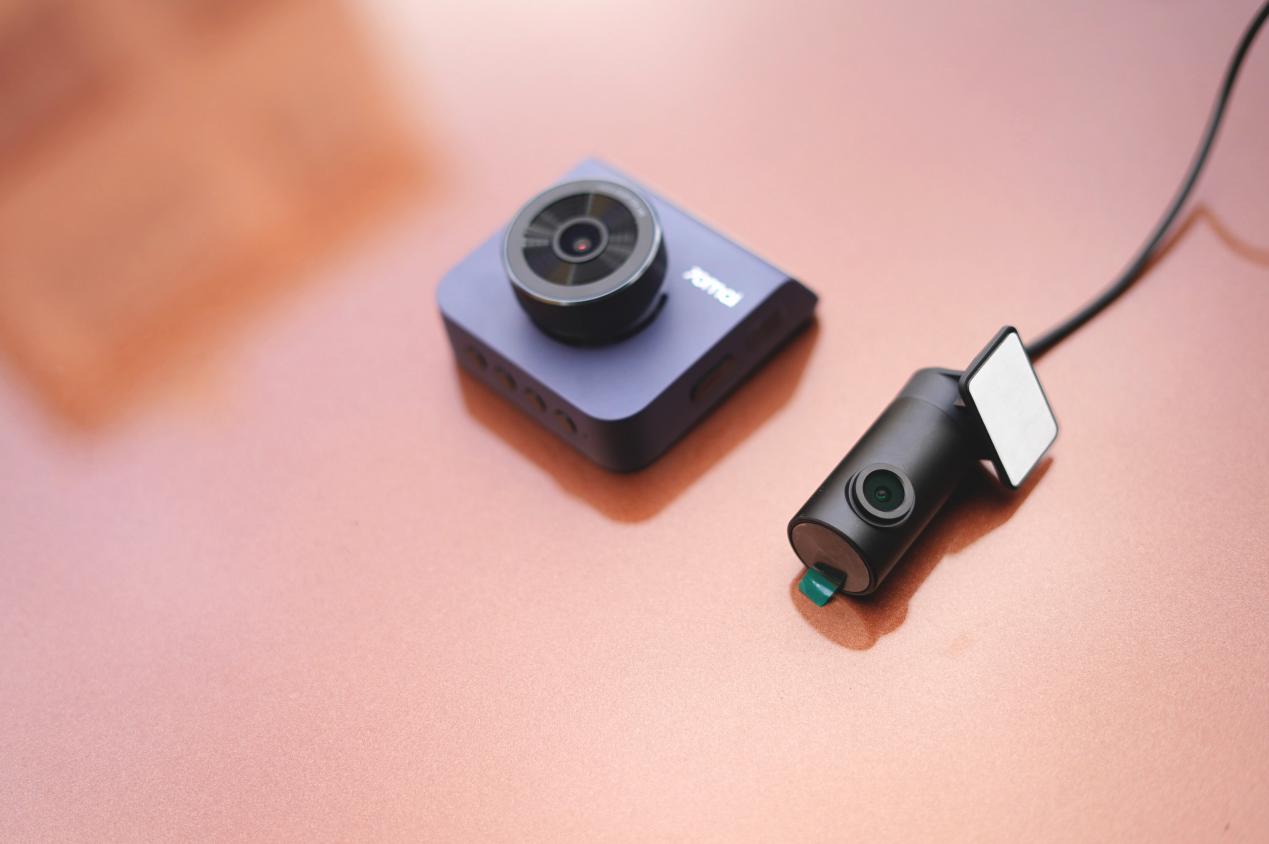 70迈a400行车记录仪测评,70迈行车记录仪魔方a400评测