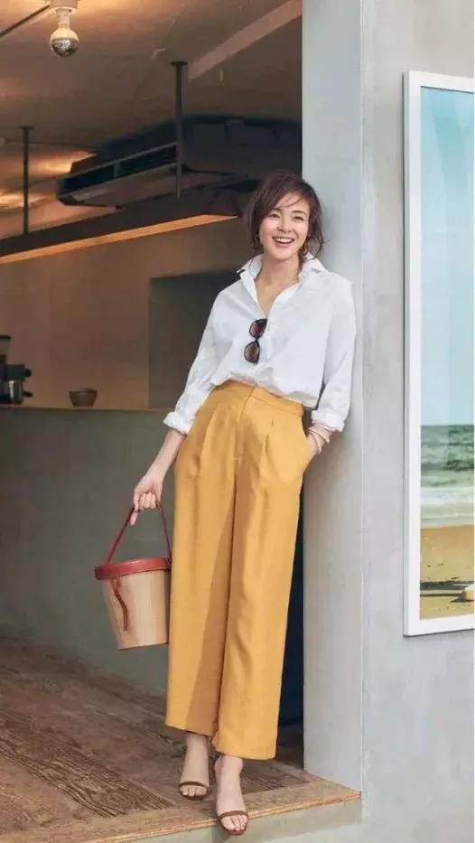 极简衣橱基础内搭,如何打造十年不过时的衣橱搭配