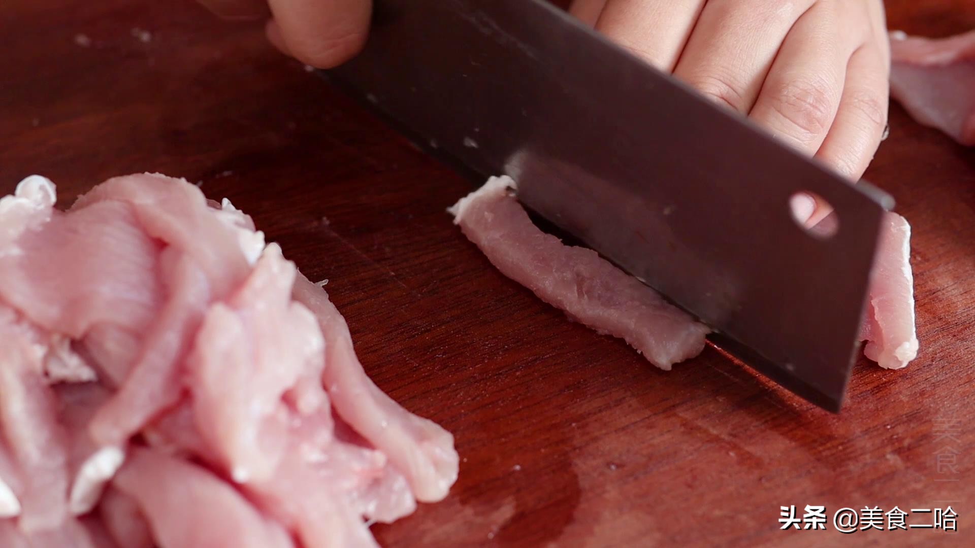 小酥肉怎么做才能酥脆好吃,小酥肉怎么做才酥脆又好吃