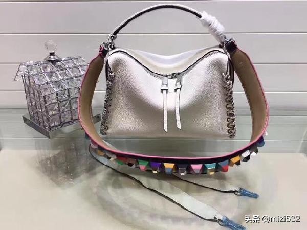 奢侈品chanel包包,奢侈品包包香奈儿简介