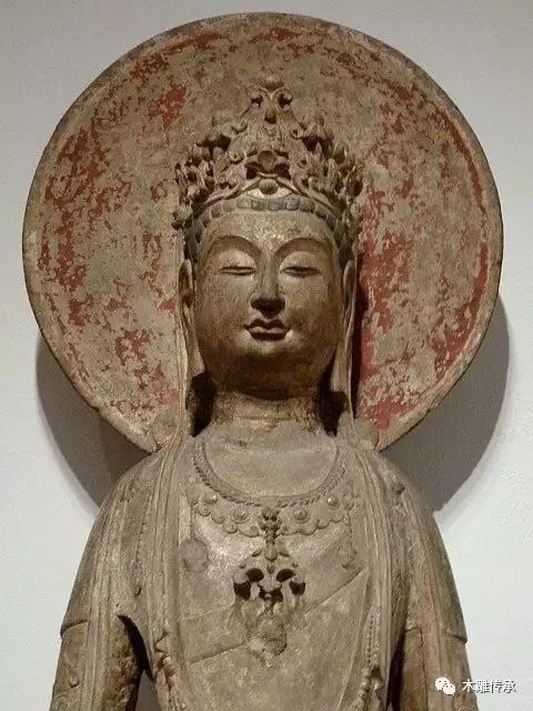 佛像的残缺之美木雕,巧夺天工的雕塑