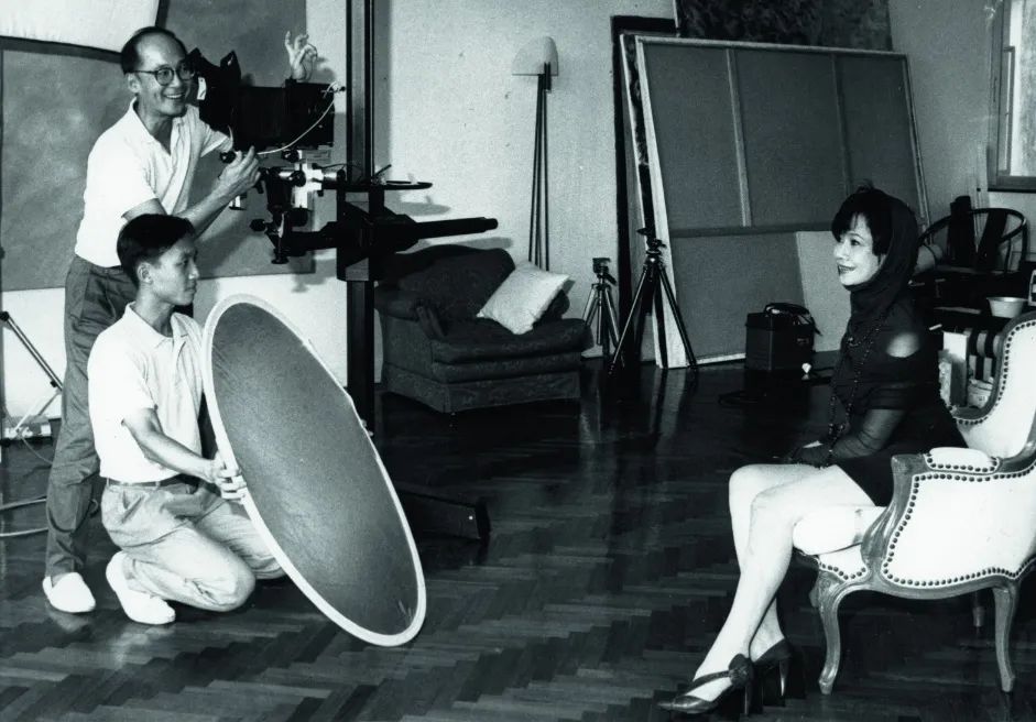 穿三百万皮草的香江富贵花,前半生让人羡慕,后半生却惨遭唾骂?