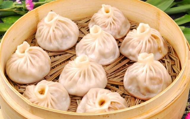 南京本地特色小吃推荐必吃,去南京吃地道的小吃去哪里