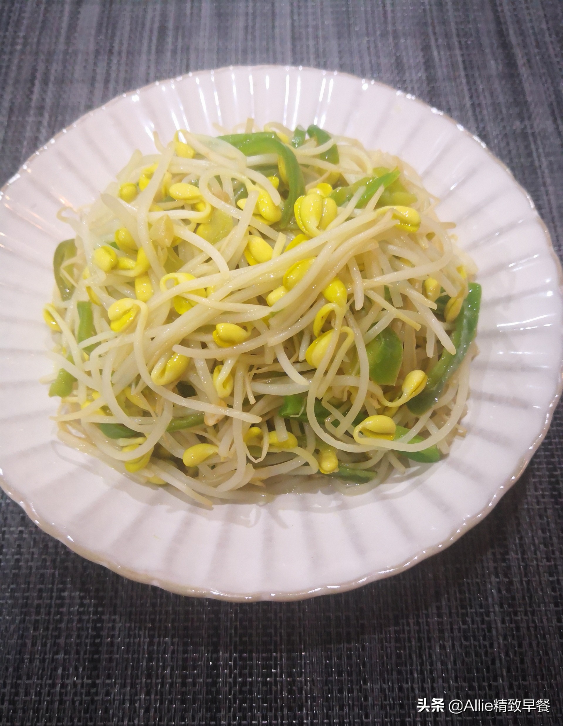 早餐面和饺子怎样做好吃,包饺子剩的面怎么做早餐