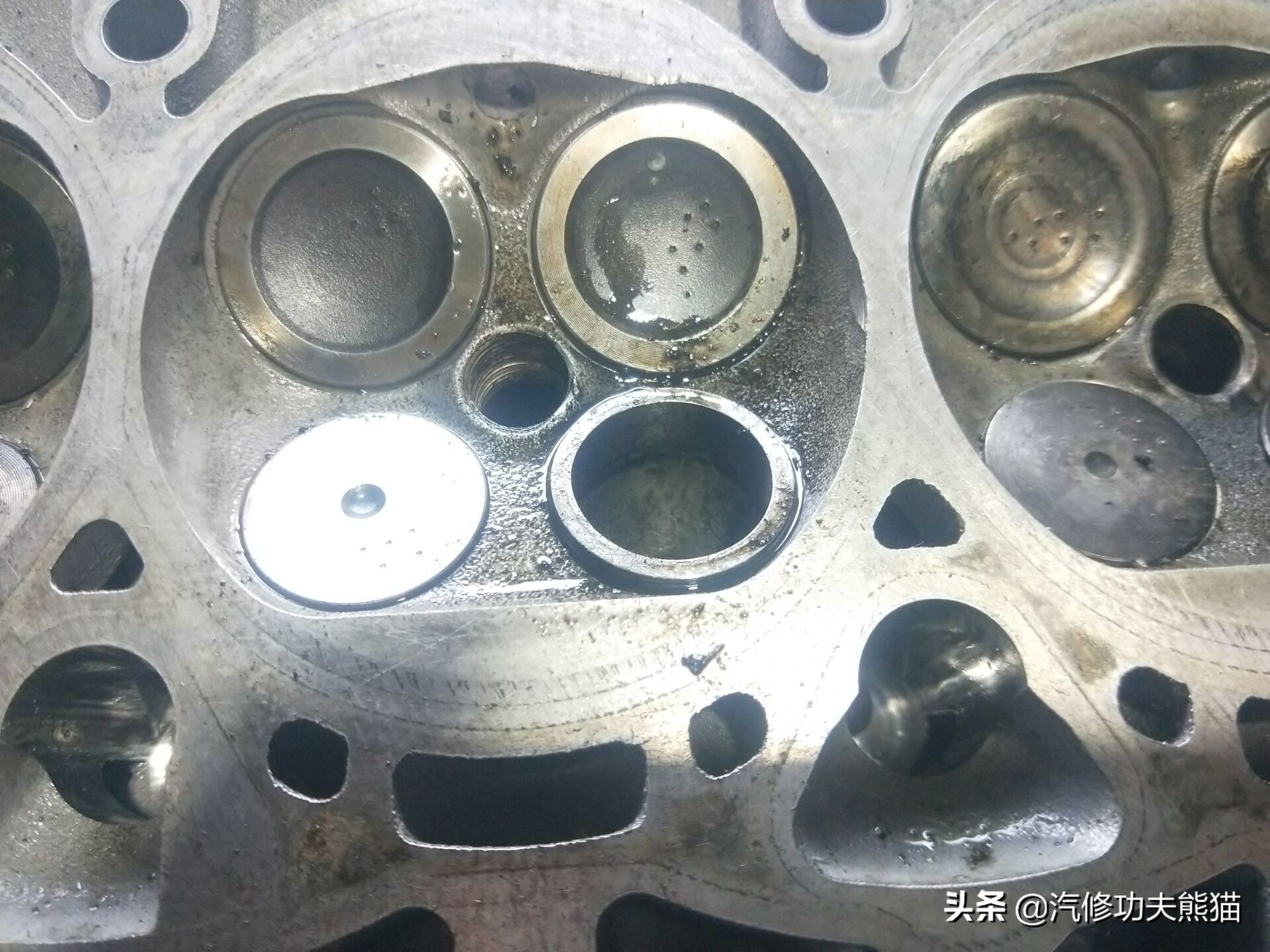 大众夏朗2.0t三代烧机油解决方法,大众夏朗1.8t烧机油