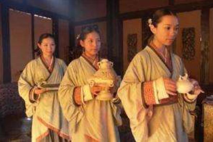 皇帝为什么起床后要洗龙沟,皇帝起床要洗龙沟是什么意思