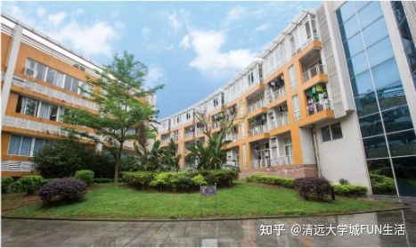 广州广东南华工商职业学院学费,广东南华工商学院各专业的学费