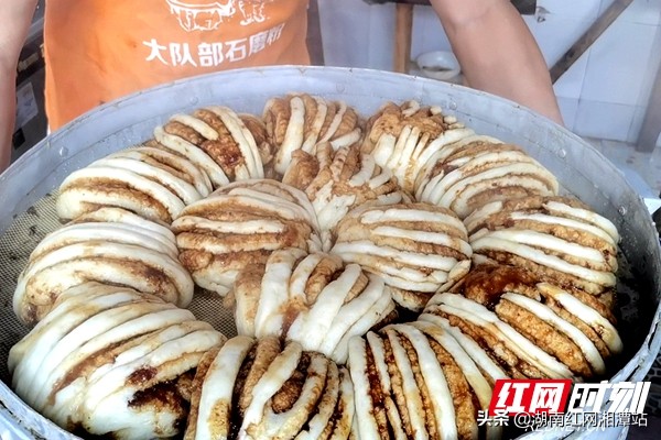 湘潭“味蕾地图”④丨“大队部”佛手卷：源自“鼎昌裕”百年老传承